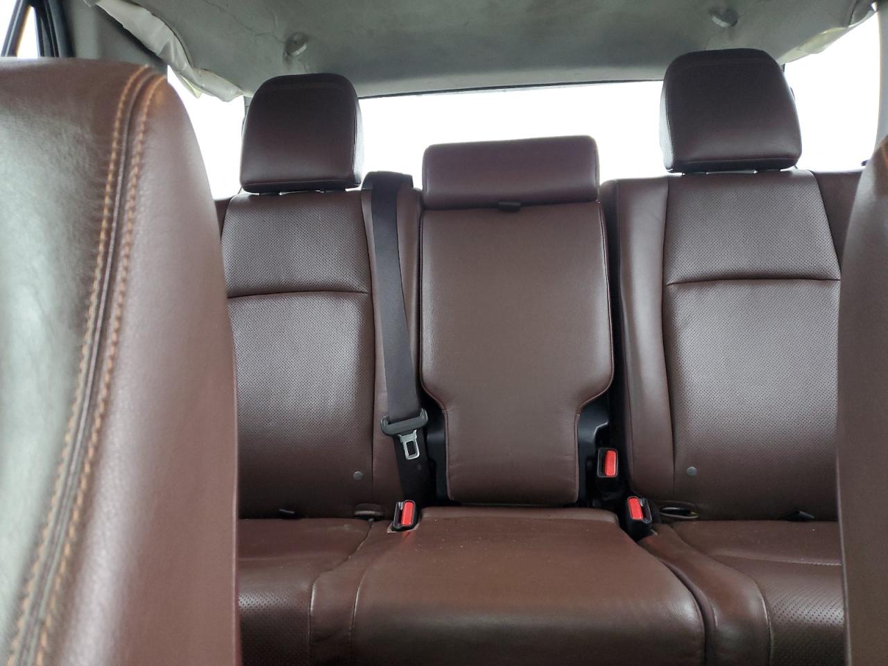 2014 Toyota 4Runner - Image 10