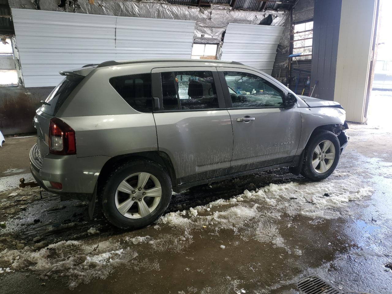 2015 Jeep Compass - Image 3