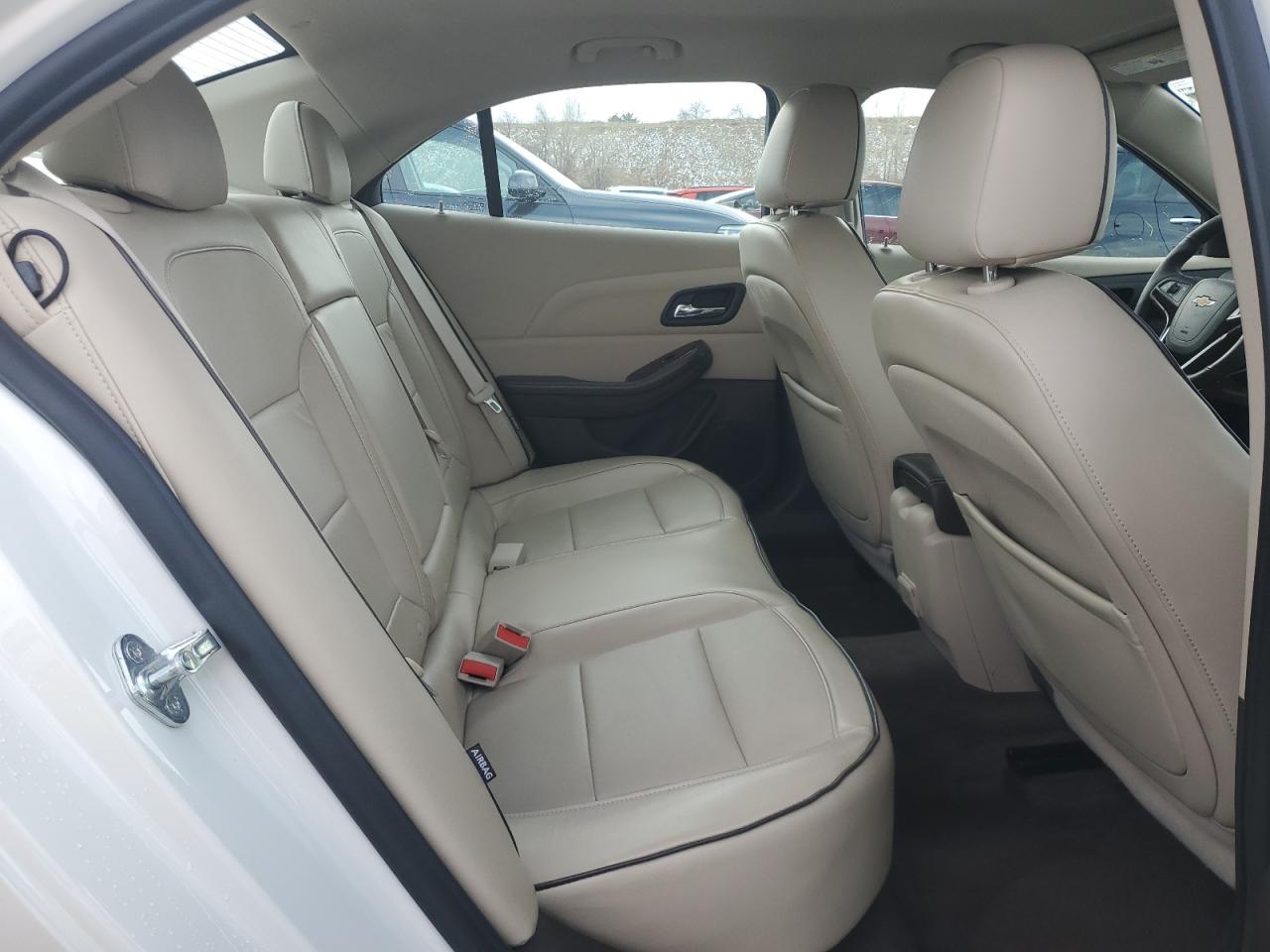 2013 Chevrolet Malibu - Image 10