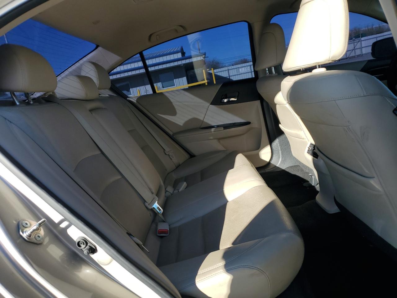 2015 Honda Accord - Image 10