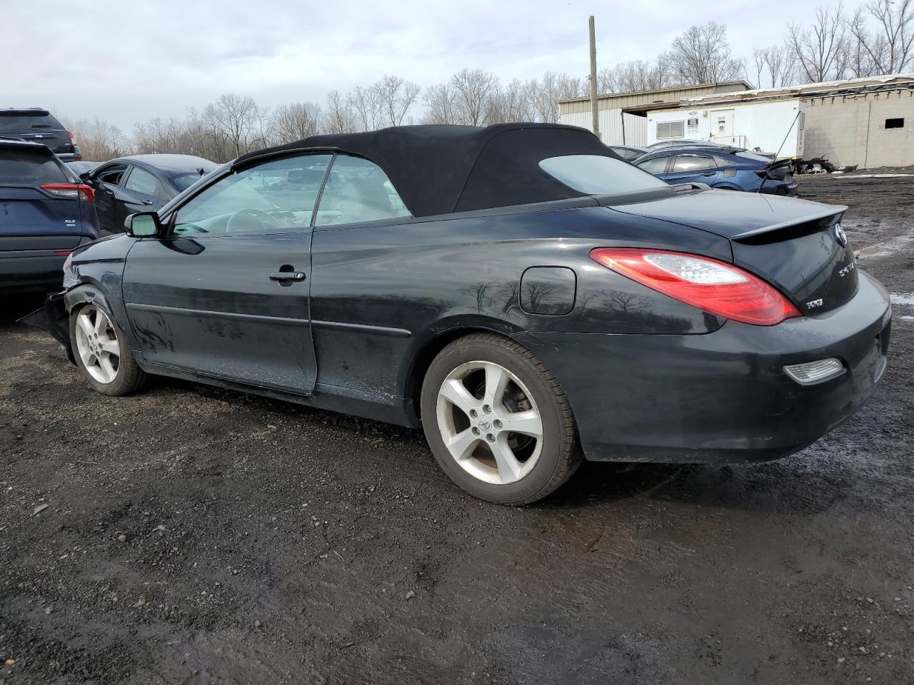 2008 Toyota Camry Solara - Image 2