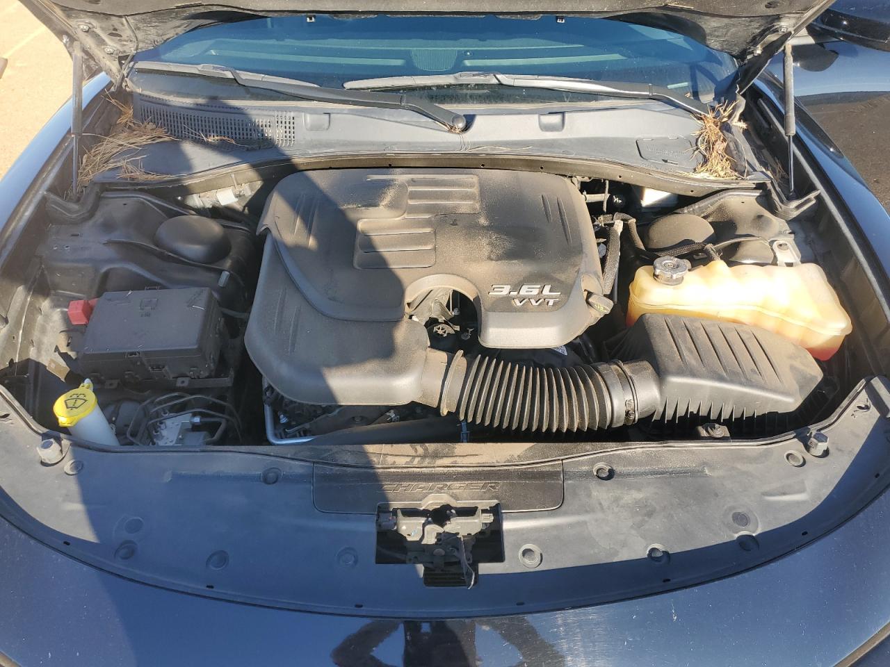 2021 Dodge Charger - Image 11