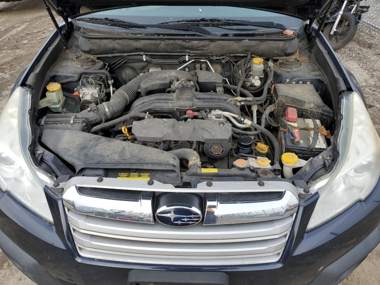 2014 Subaru Outback - Image 11