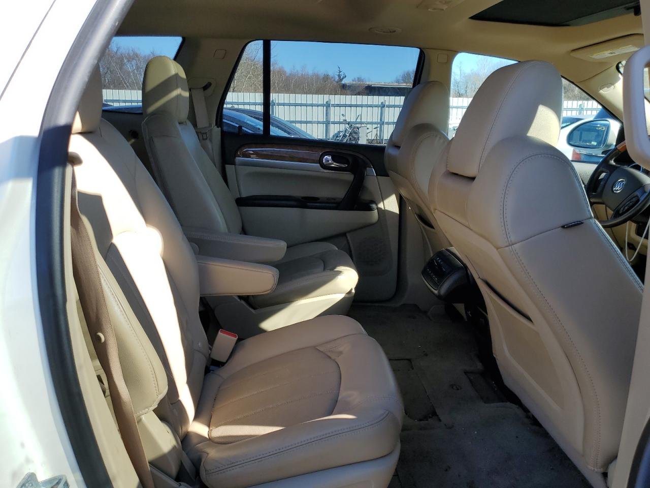 2012 Buick Enclave - Image 11