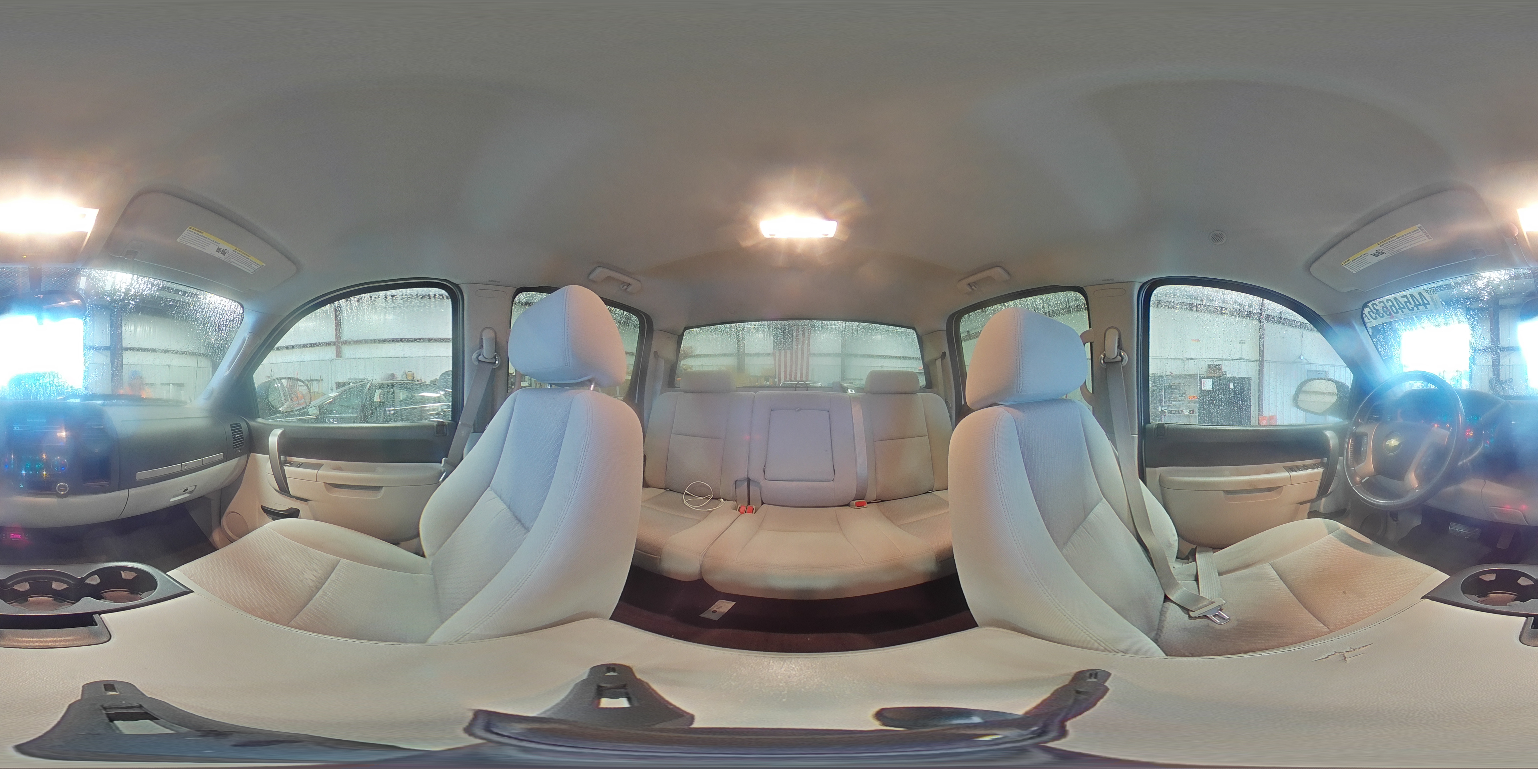 2011 Chevrolet Silverado - Image 13