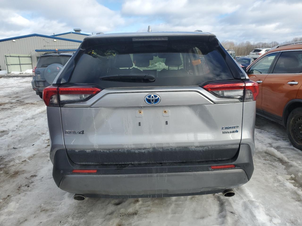 2019 Toyota RAV 4 - Image 6