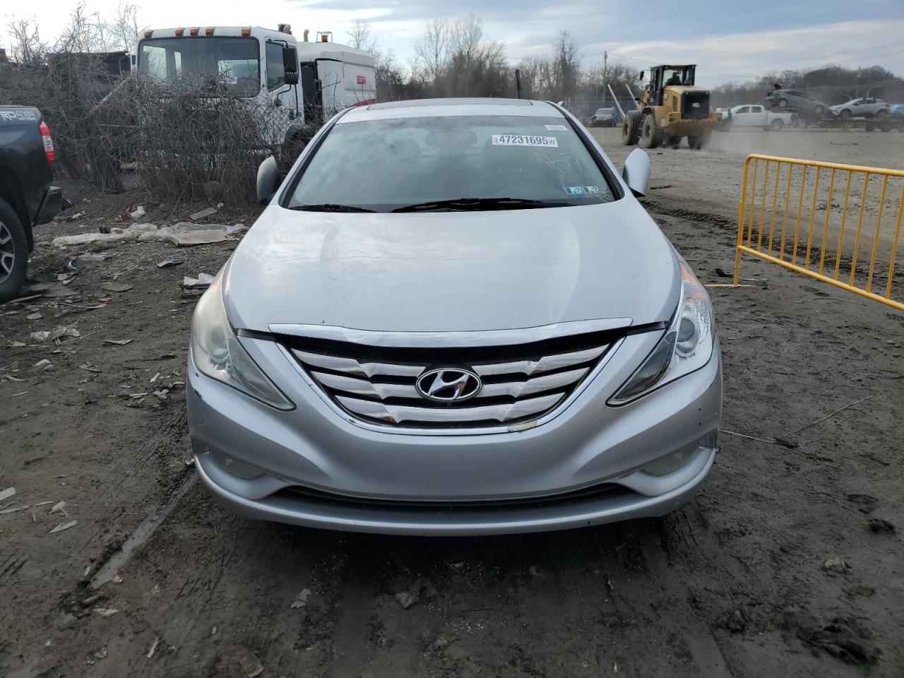 2012 Hyundai Sonata - Image 5