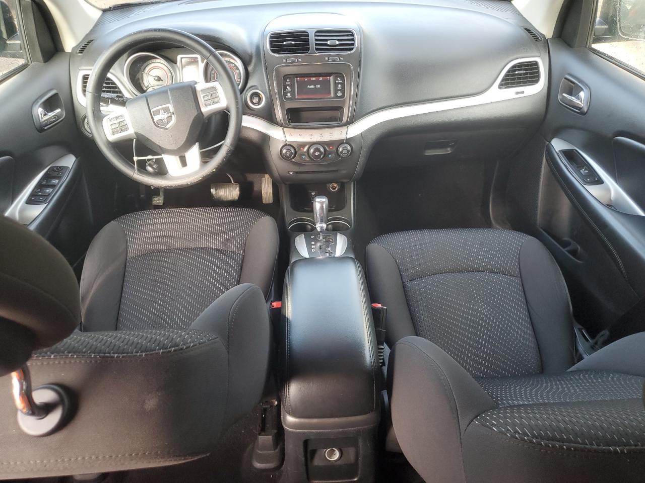 2018 Dodge Journey - Image 8
