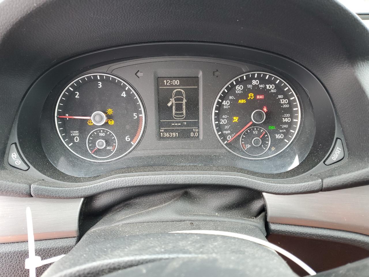 2015 Volkswagen Passat - Image 9
