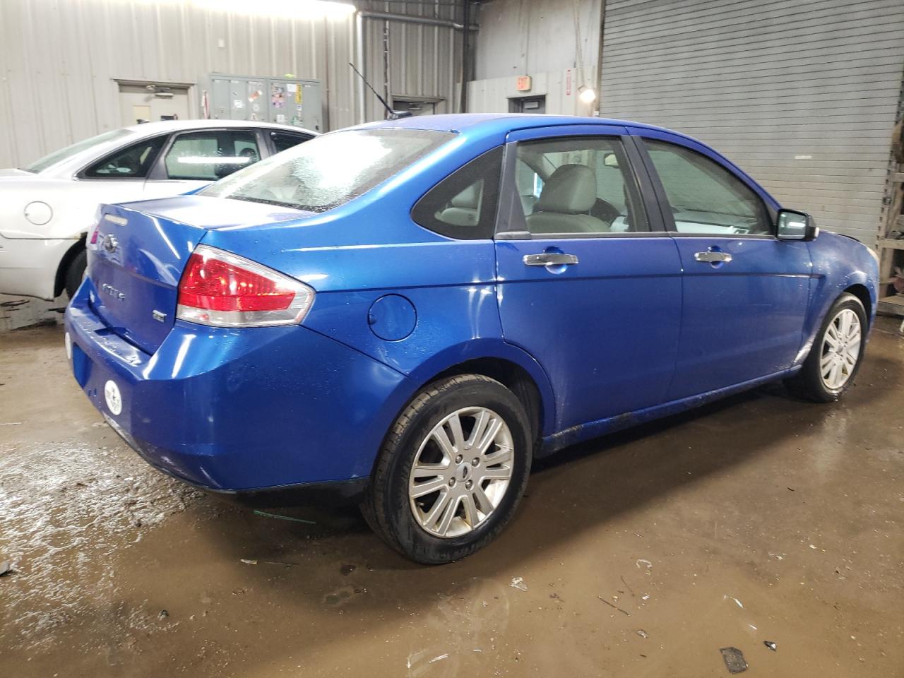 2010 Ford Focus - Image 3