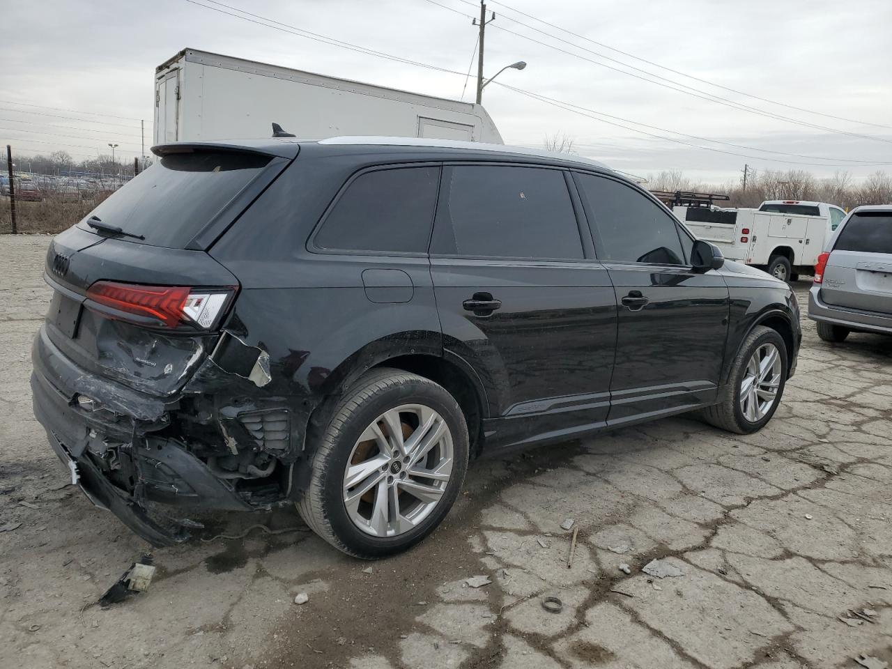 2021 Audi Q7 - Image 3