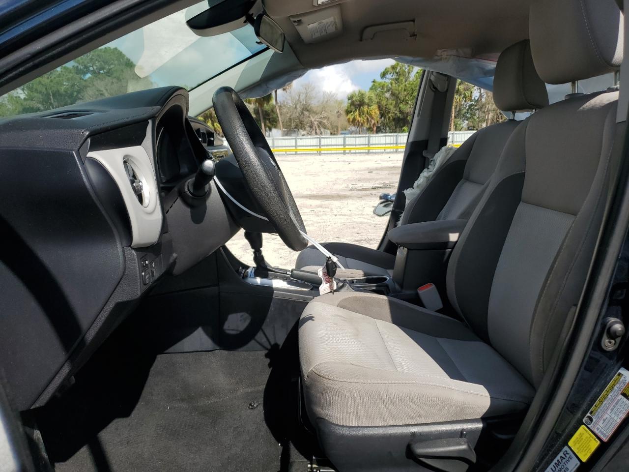 2017 Toyota Corolla - Image 7