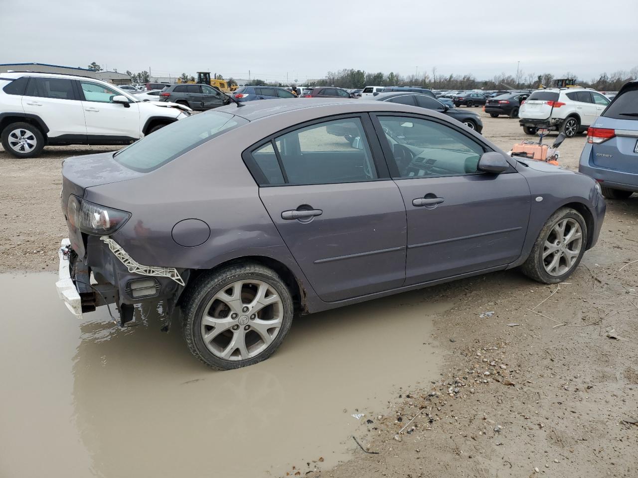 2009 Mazda 3 - Image 3
