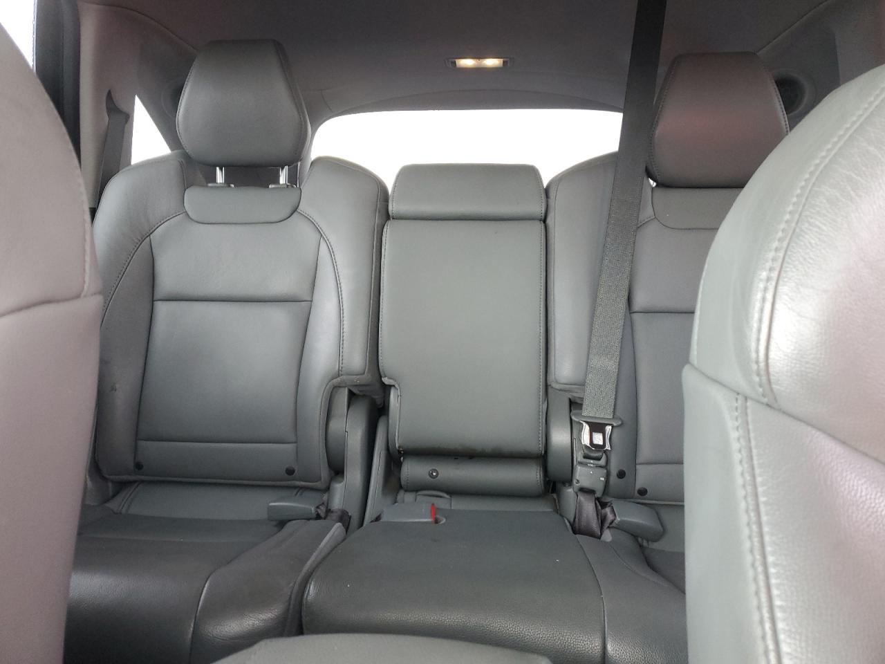 2016 Acura MDX - Image 10