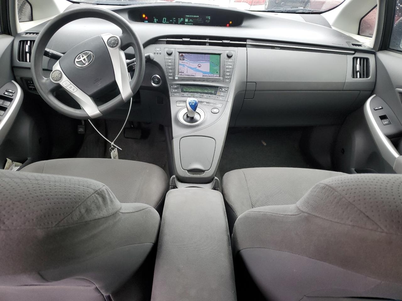2010 Toyota Prius - Image 8