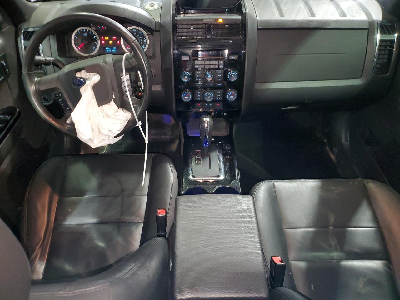 2011 Ford Escape - Image 8