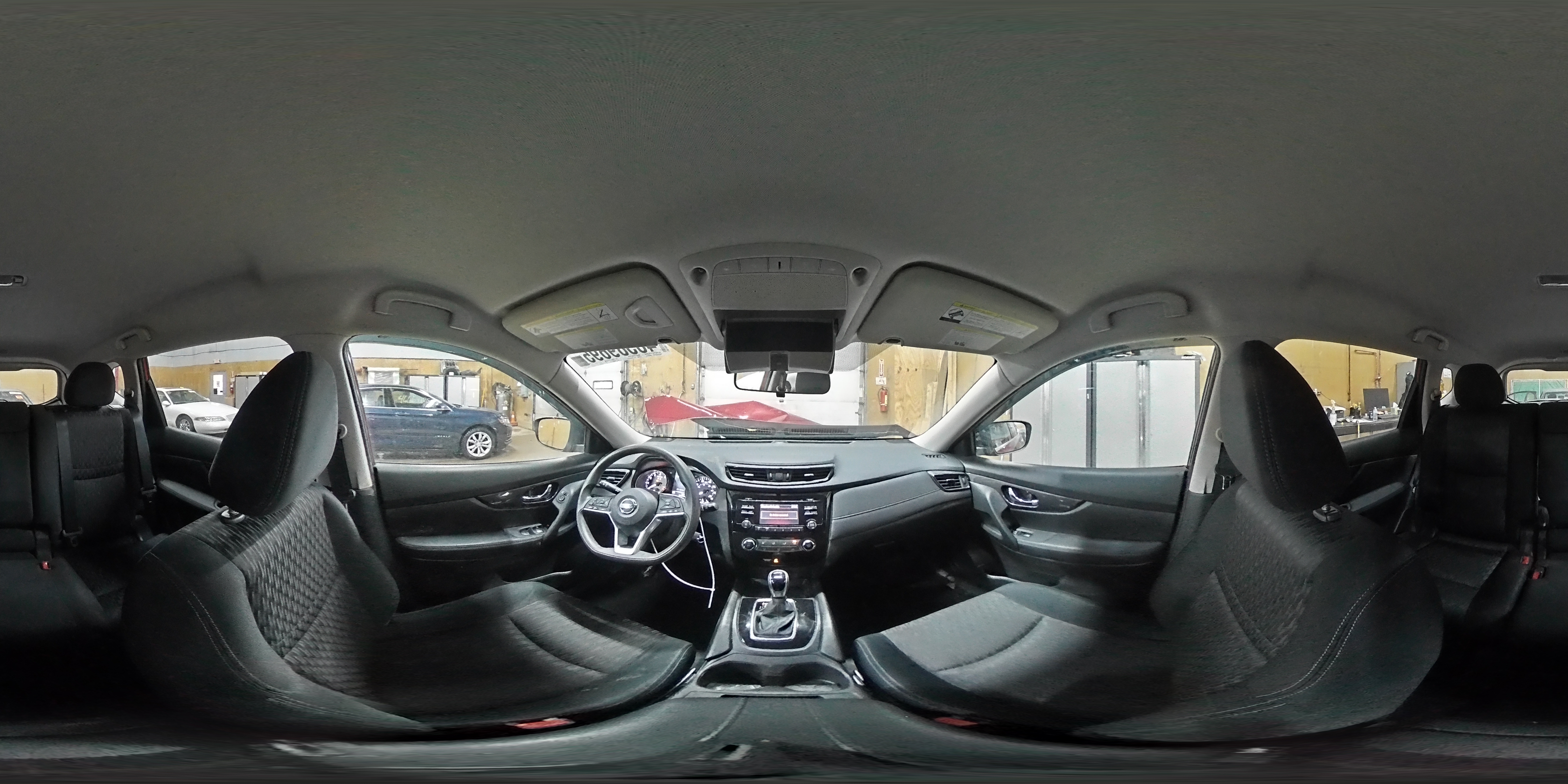 2017 Nissan Rogue - Image 15