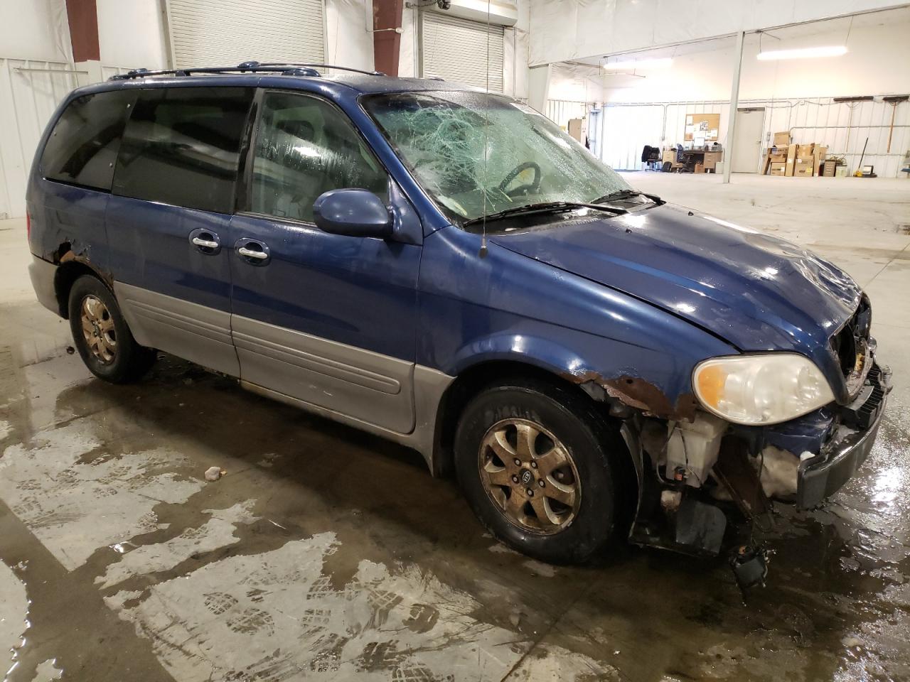 2005 Kia Sedona - Image 4