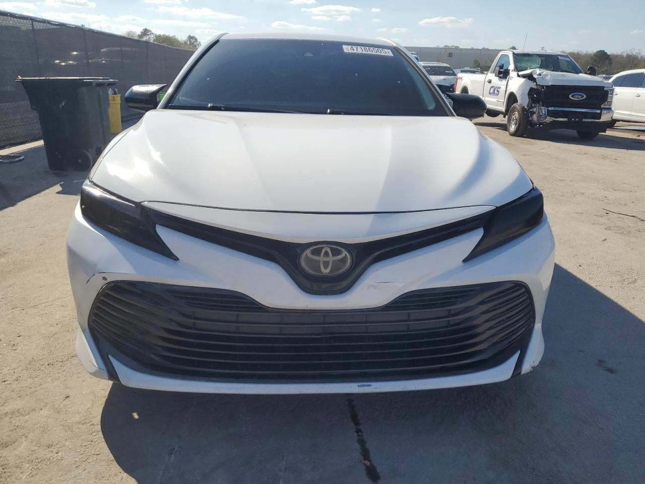 2018 Toyota Camry - Image 5
