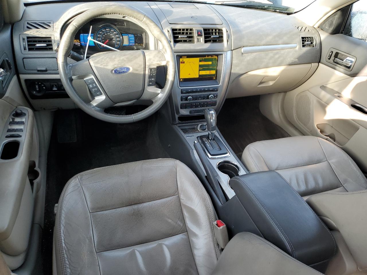 2010 Ford Fusion - Image 8
