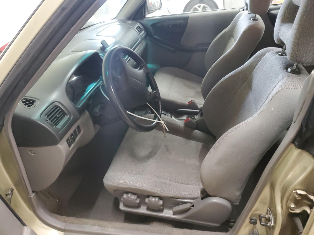 2002 Subaru Forester - Image 7
