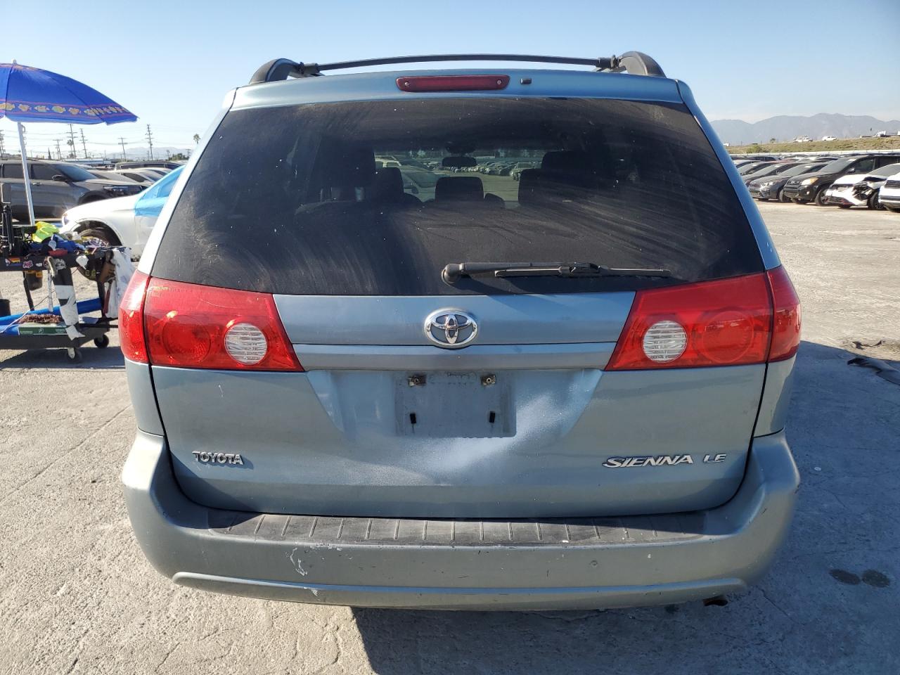 2006 Toyota Sienna - Image 6