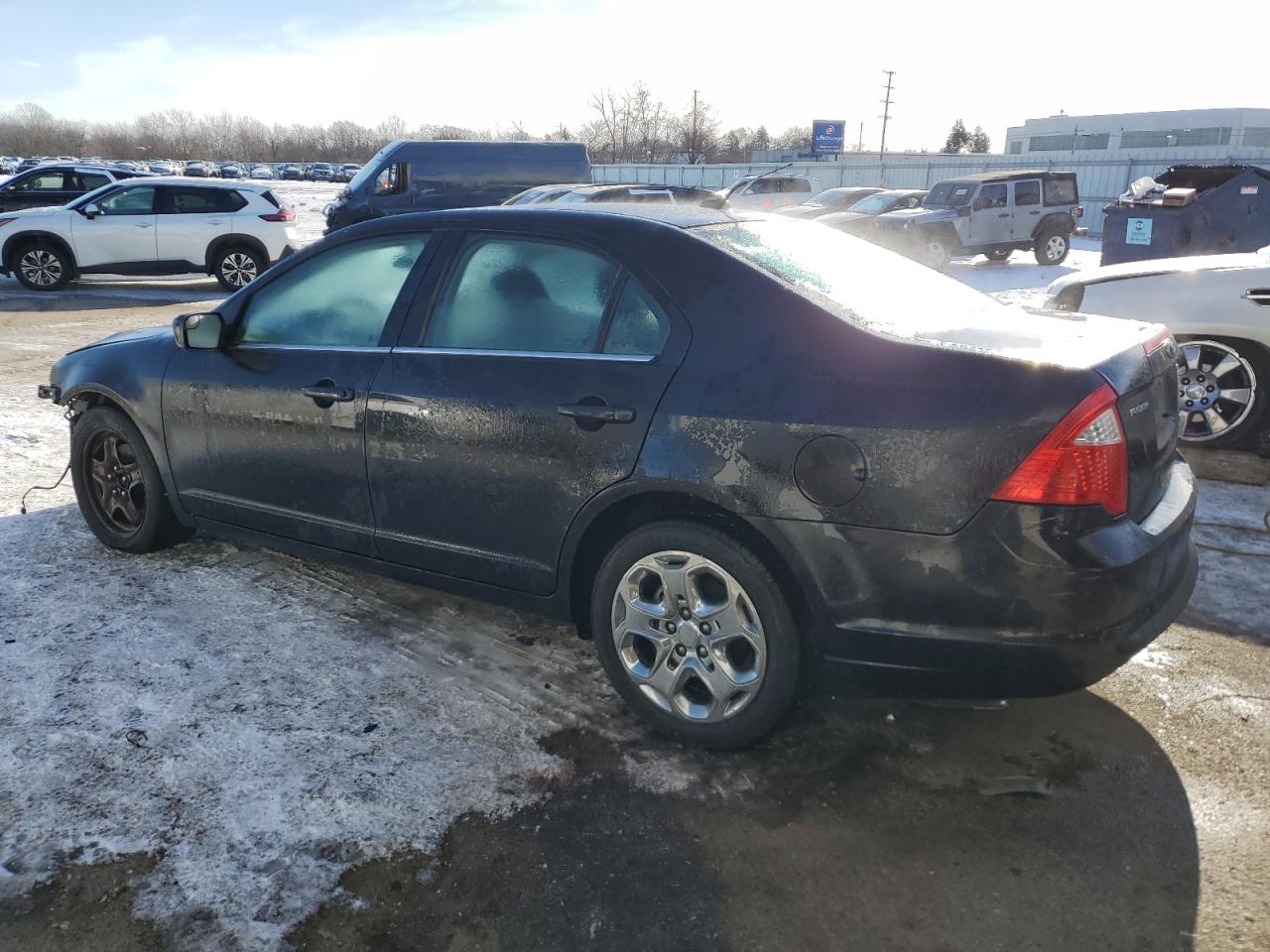 2011 Ford Fusion - Image 2