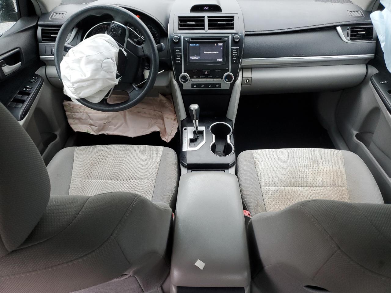 2014 Toyota Camry - Image 8