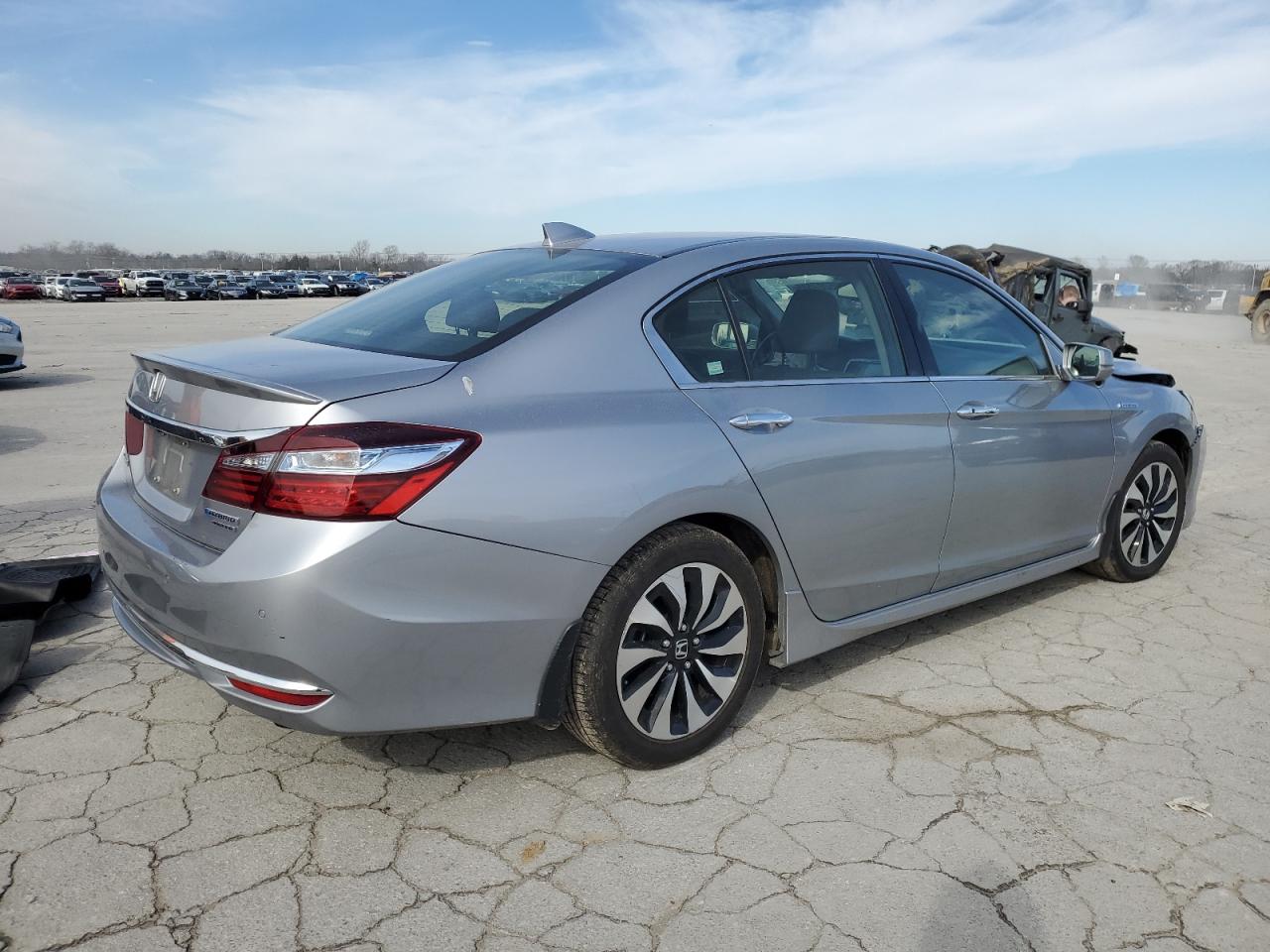 2017 Honda Accord - Image 3