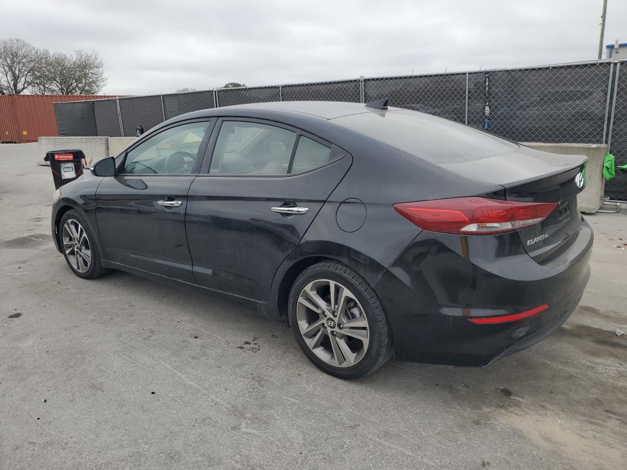2017 Hyundai Elantra - Image 2