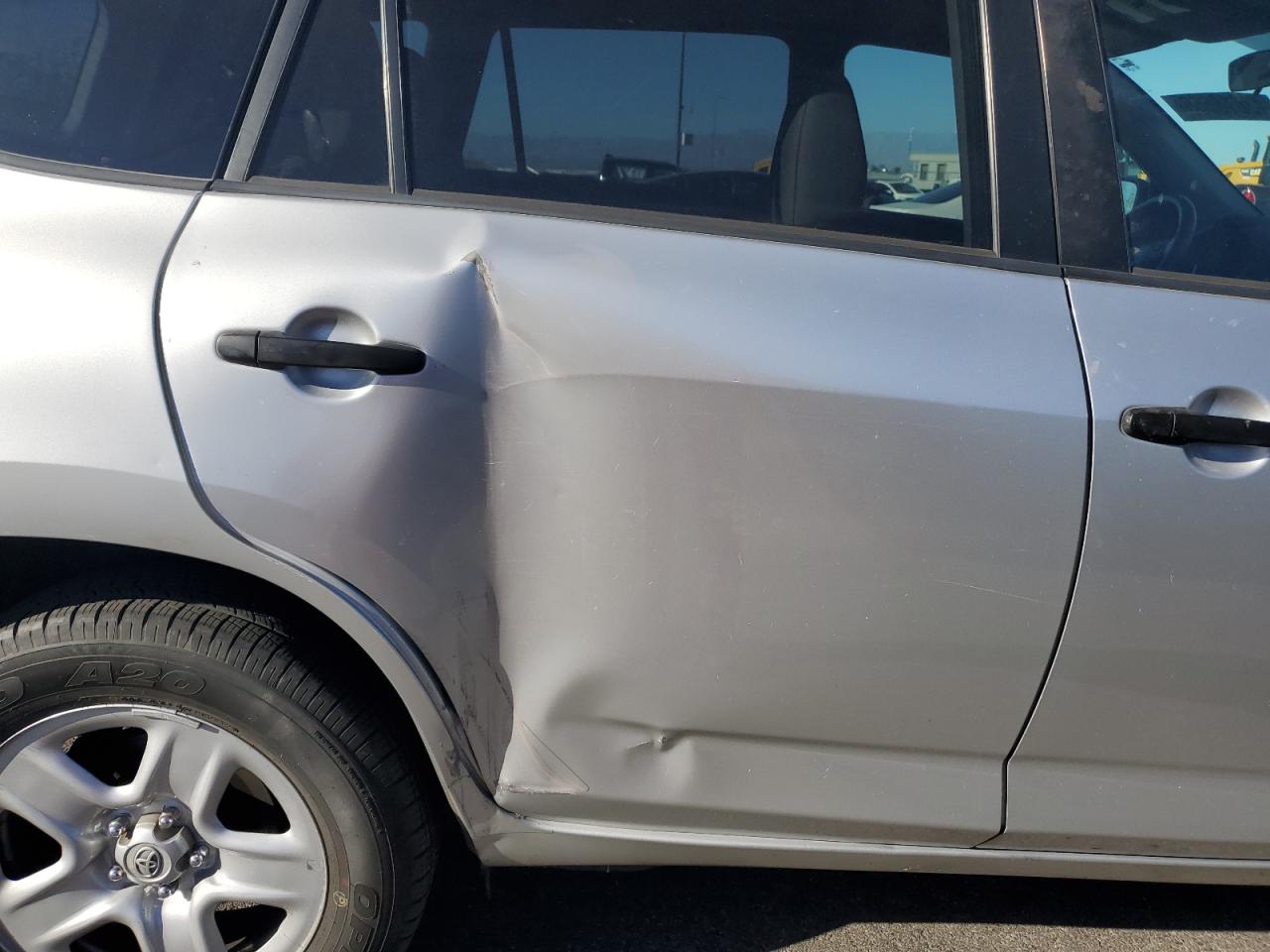 2012 Toyota RAV 4 - Image 11