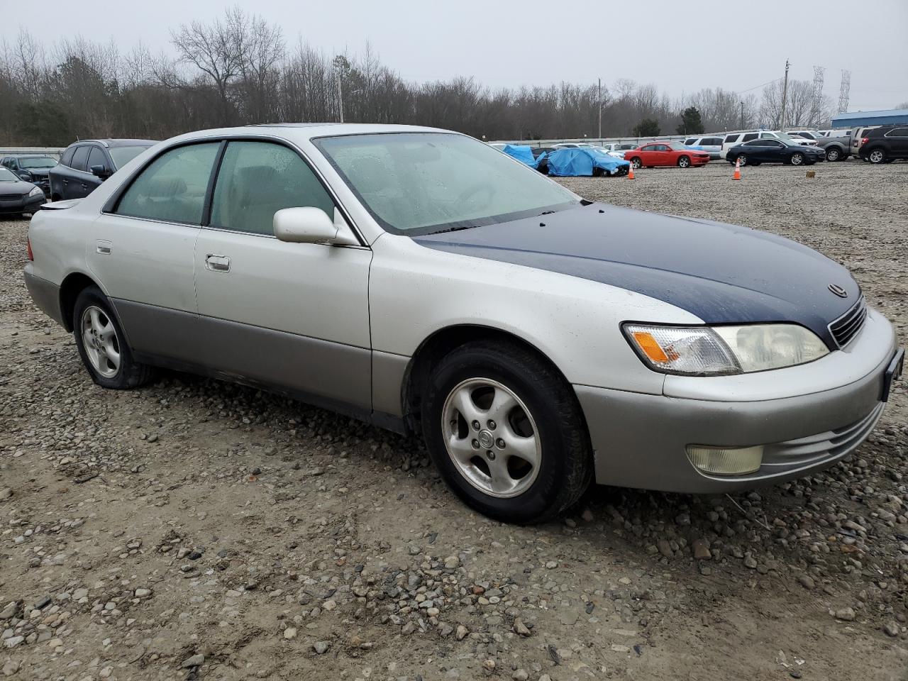 1997 Lexus ES - Image 4