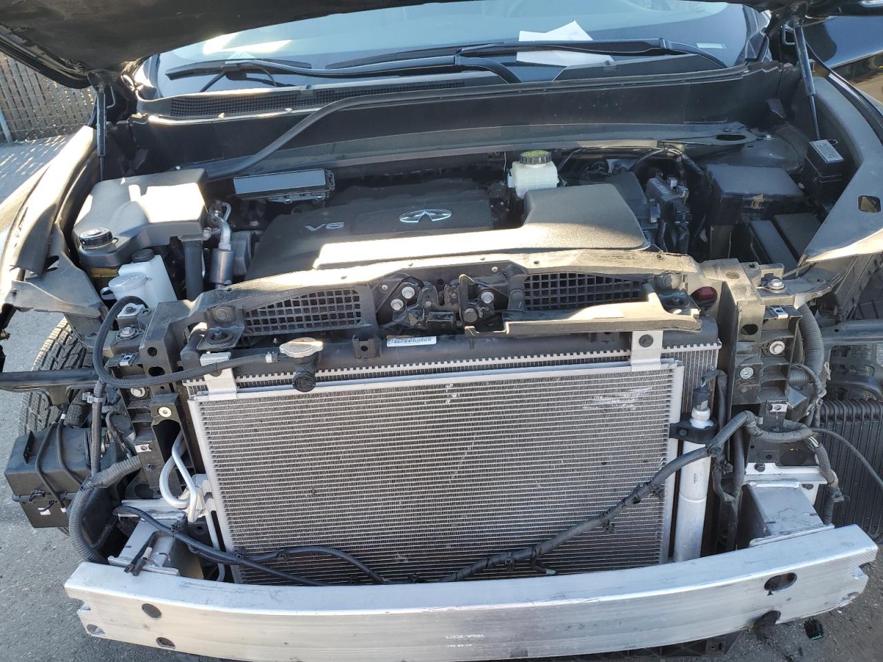 2020 Infiniti QX60 - Image 12