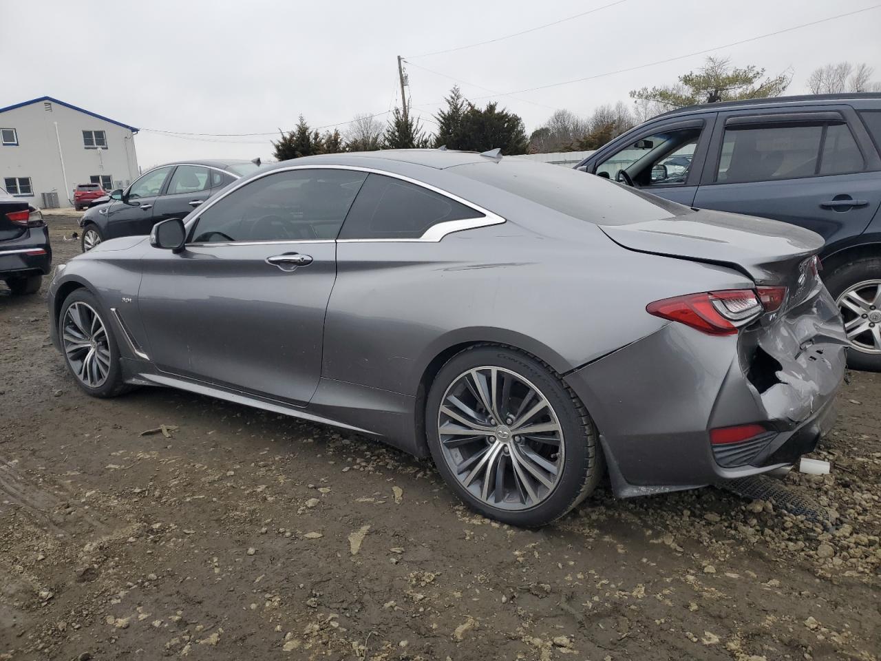 2017 Infiniti Q60 - Image 2