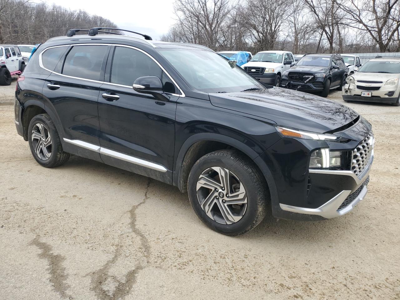 2022 Hyundai Santa Fe - Image 4