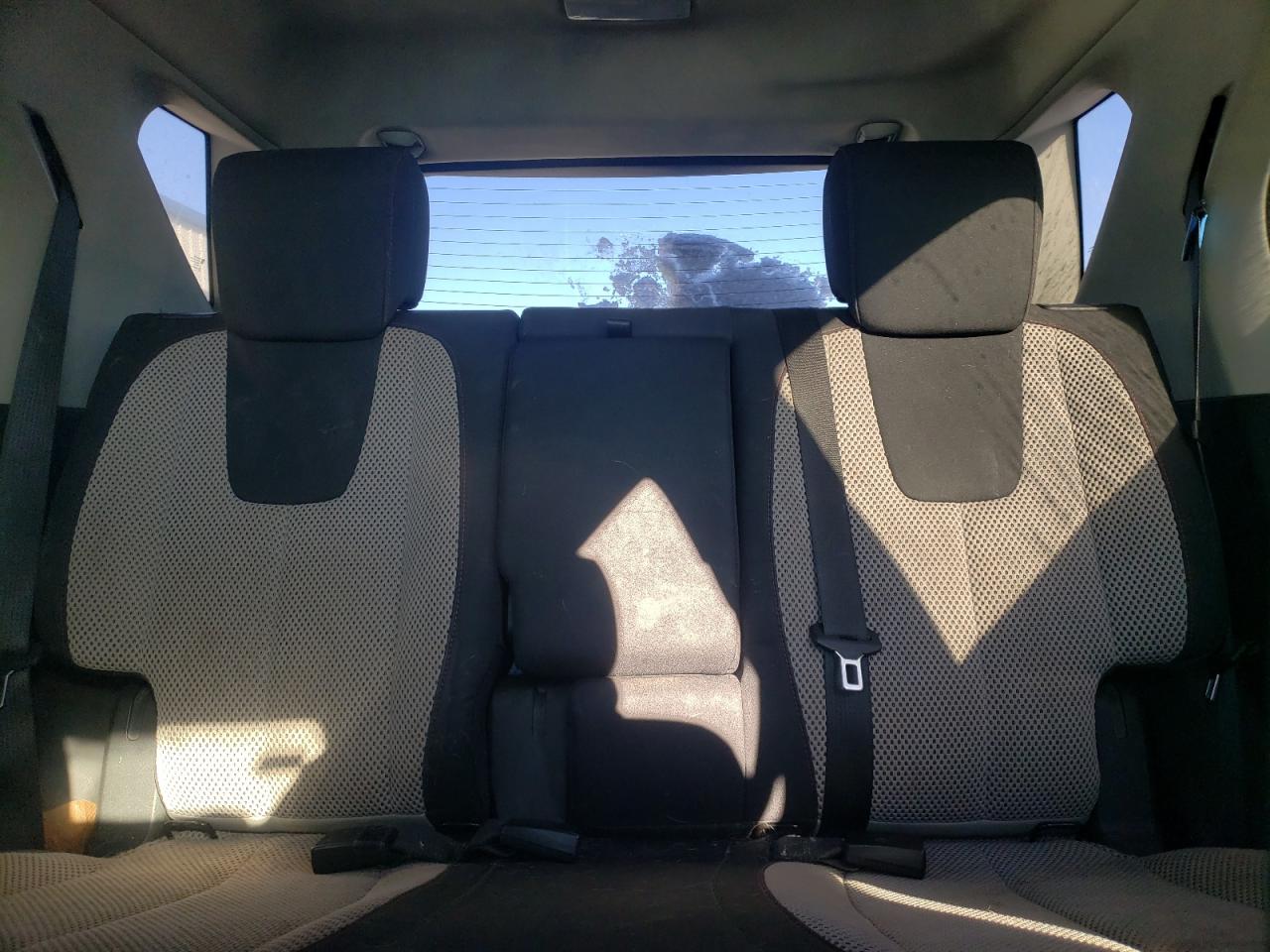 2010 Chevrolet Equinox - Image 10