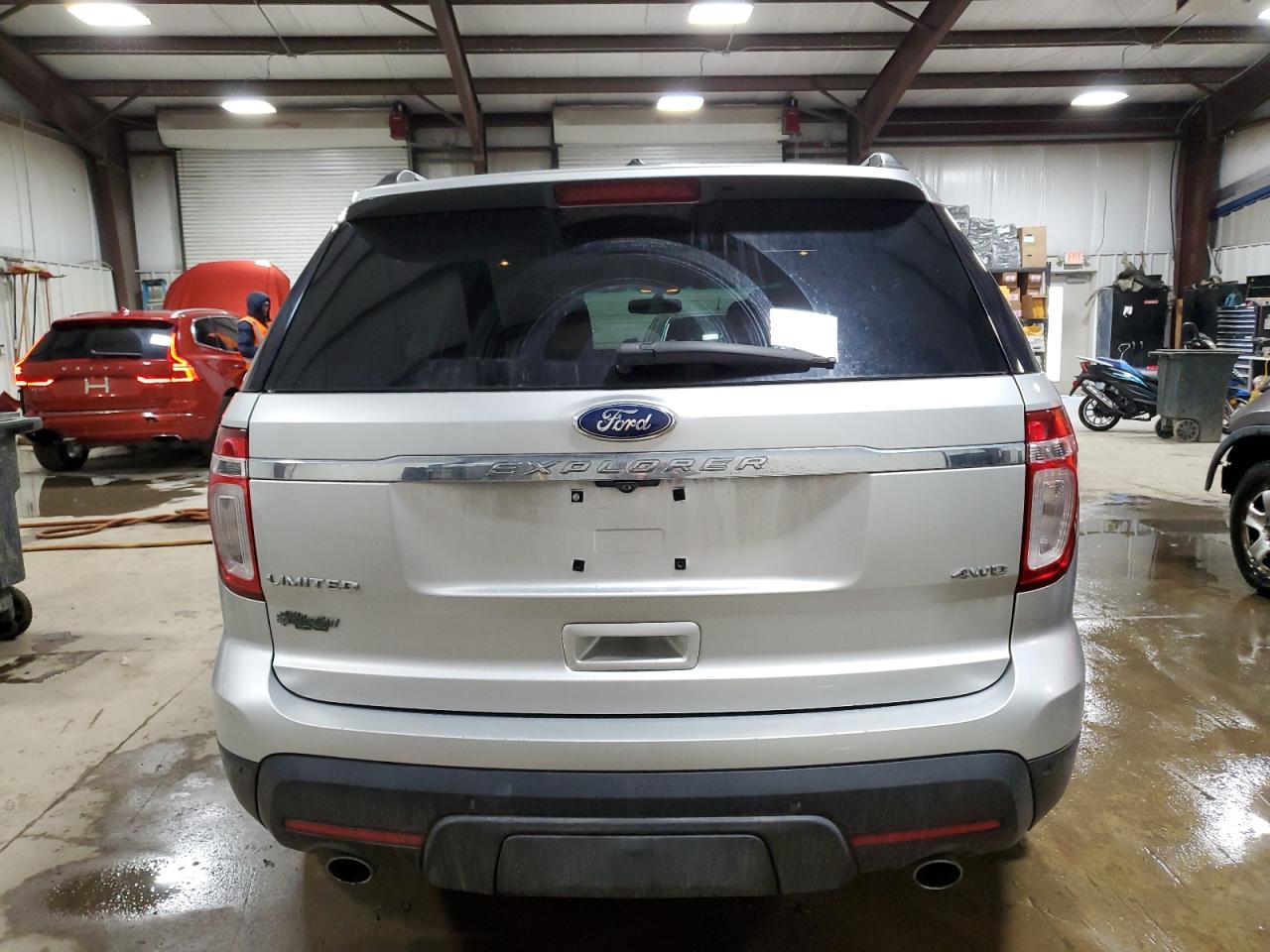 2012 Ford Explorer - Image 6