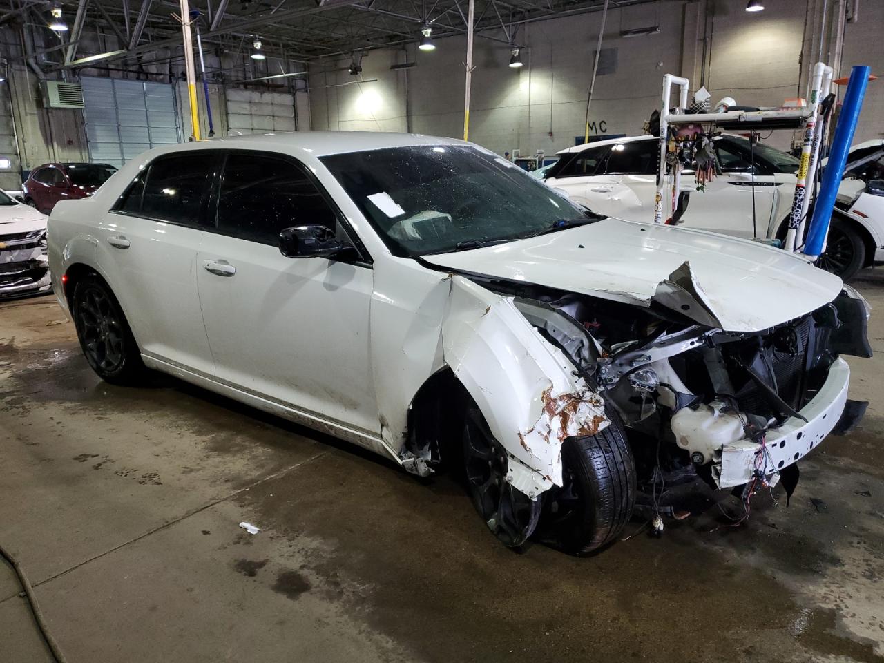 2020 Chrysler 300 - Image 4