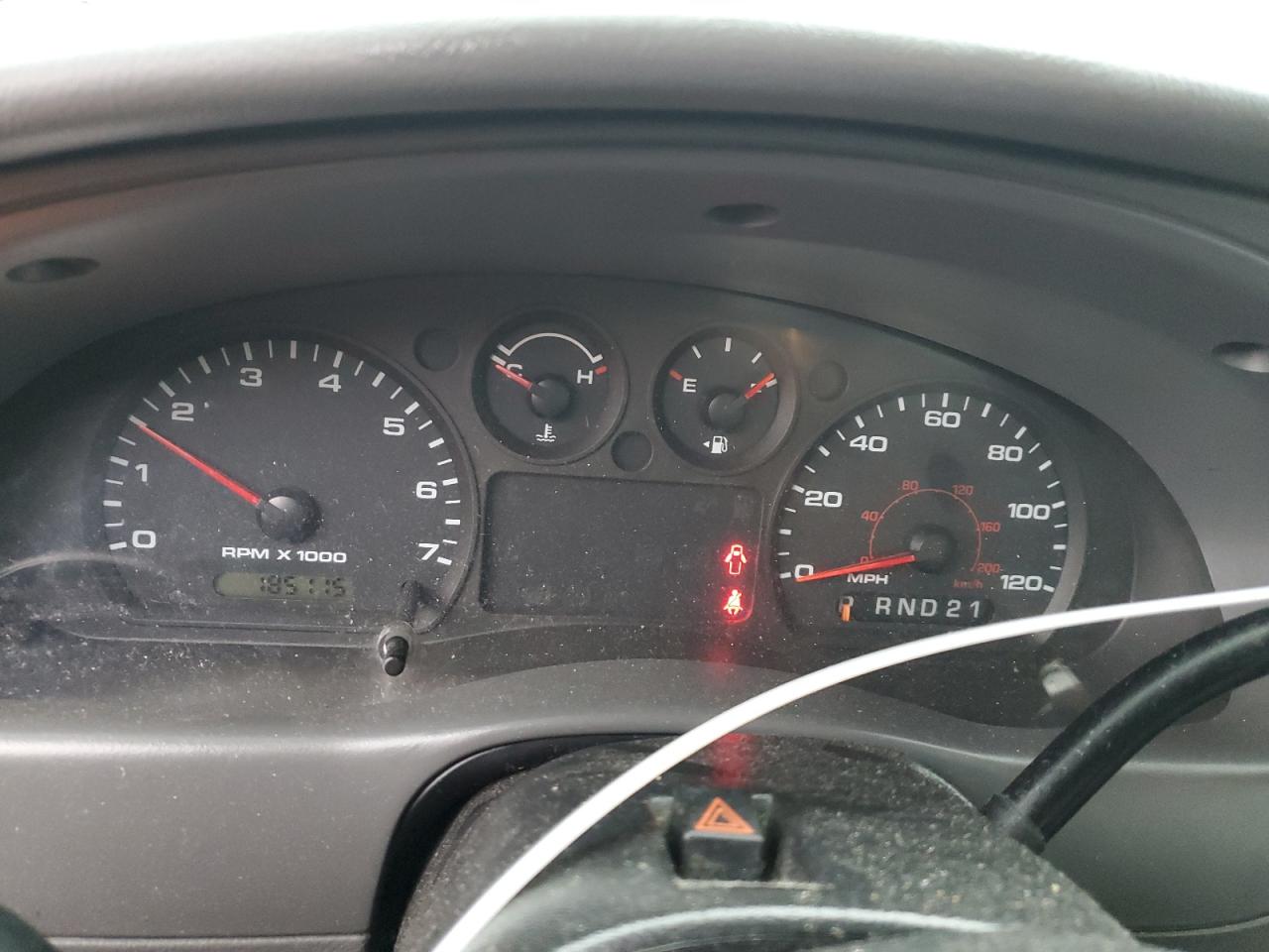 2005 Ford Ranger - Image 9