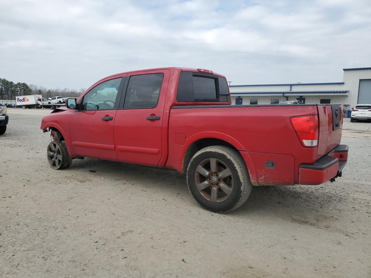 2012 Nissan Titan - Image 2