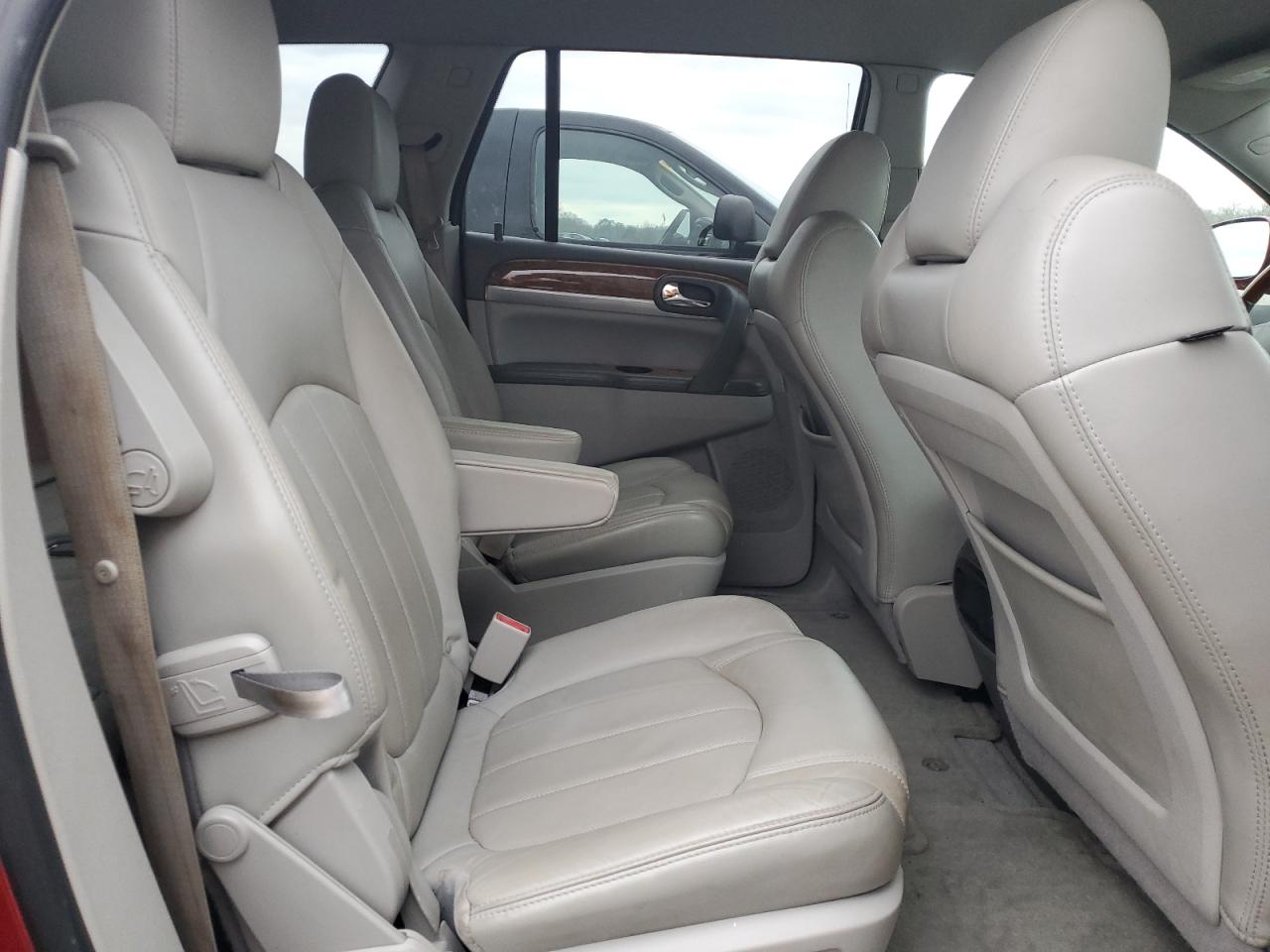 2012 Buick Enclave - Image 11