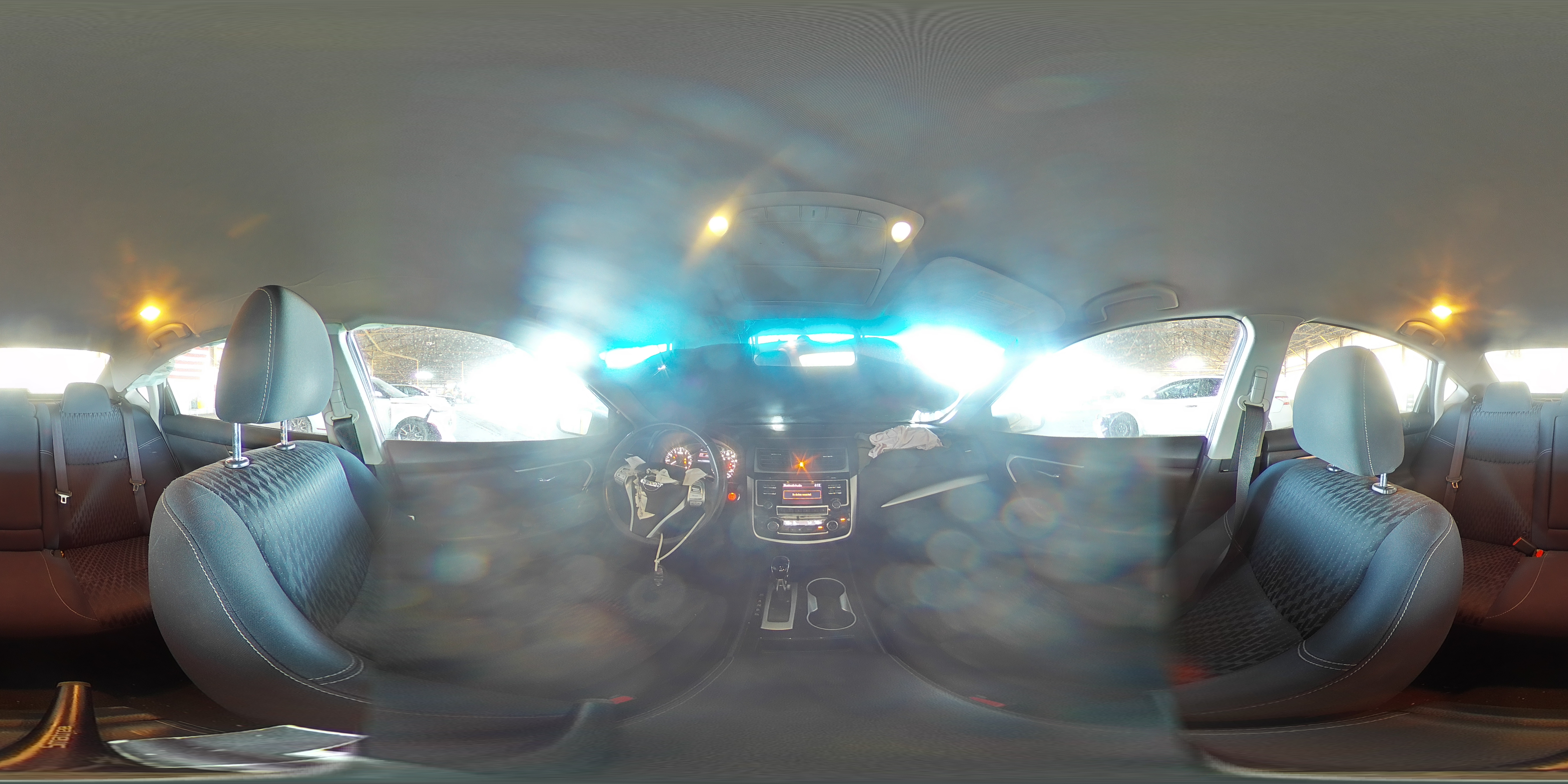 2018 Nissan Altima - Image 12