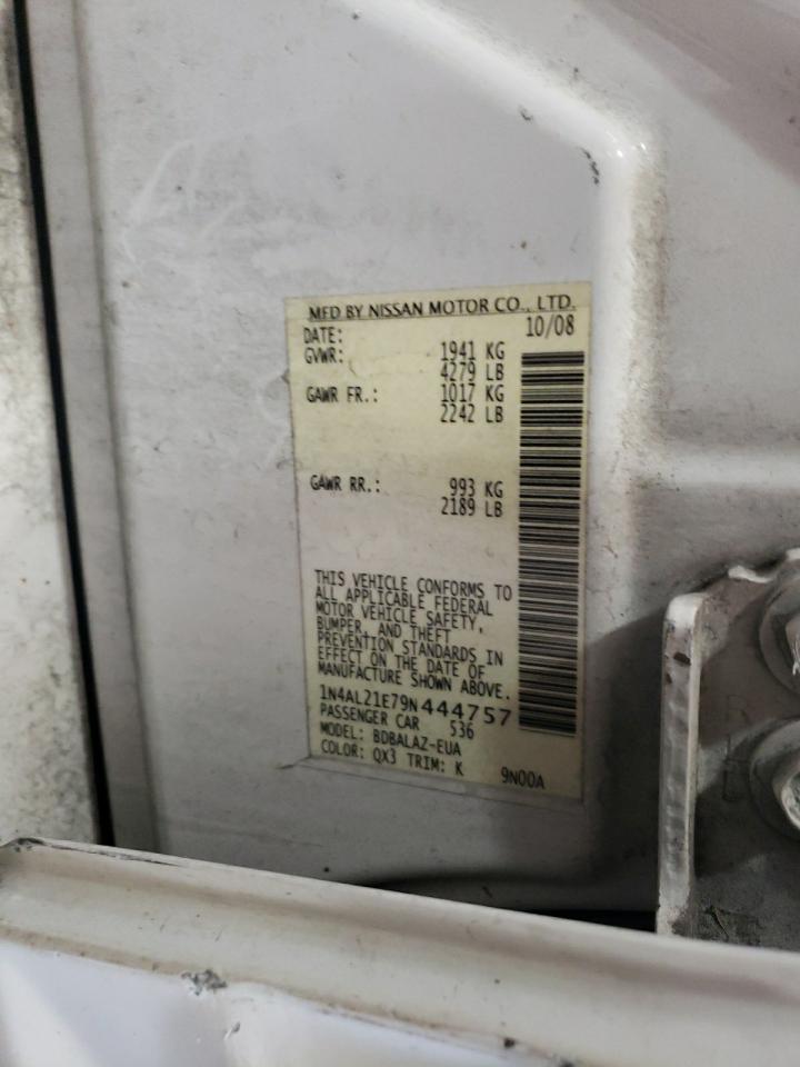 2009 Nissan Altima - Image 12