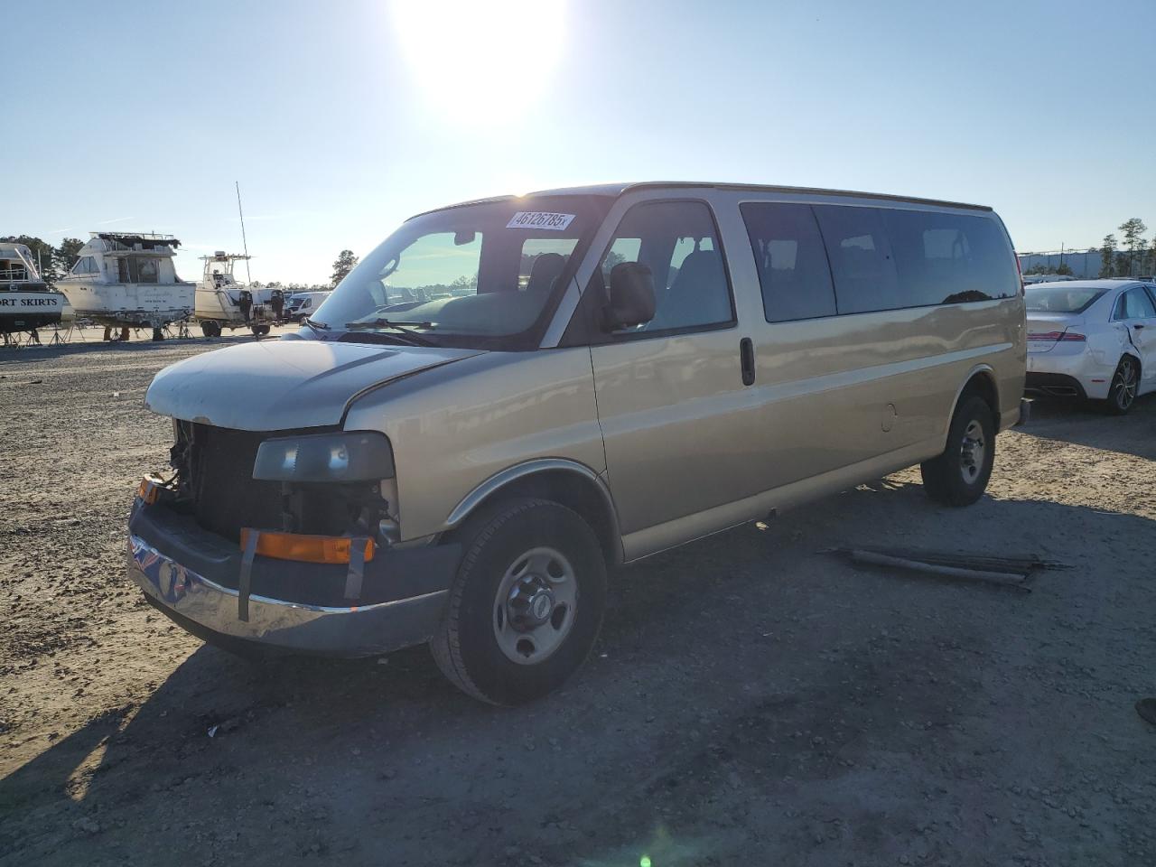2007 Chevrolet Express - Image 1