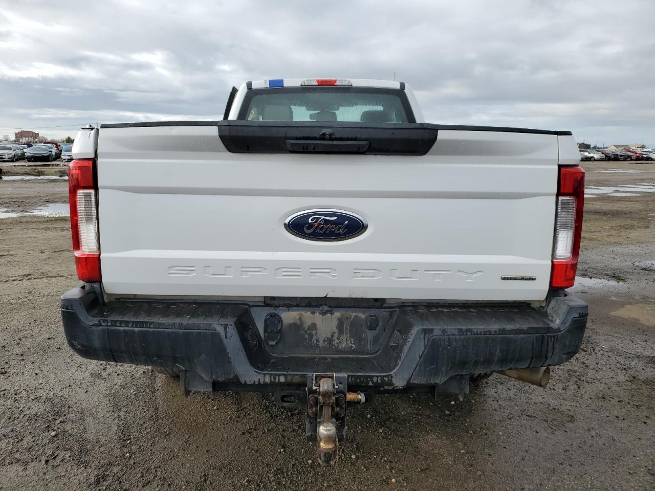 2019 Ford F250 - Image 6
