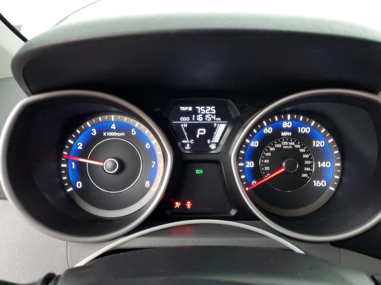 2013 Hyundai Elantra - Image 9