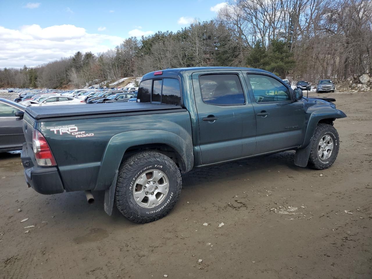 2011 Toyota Tacoma - Image 3