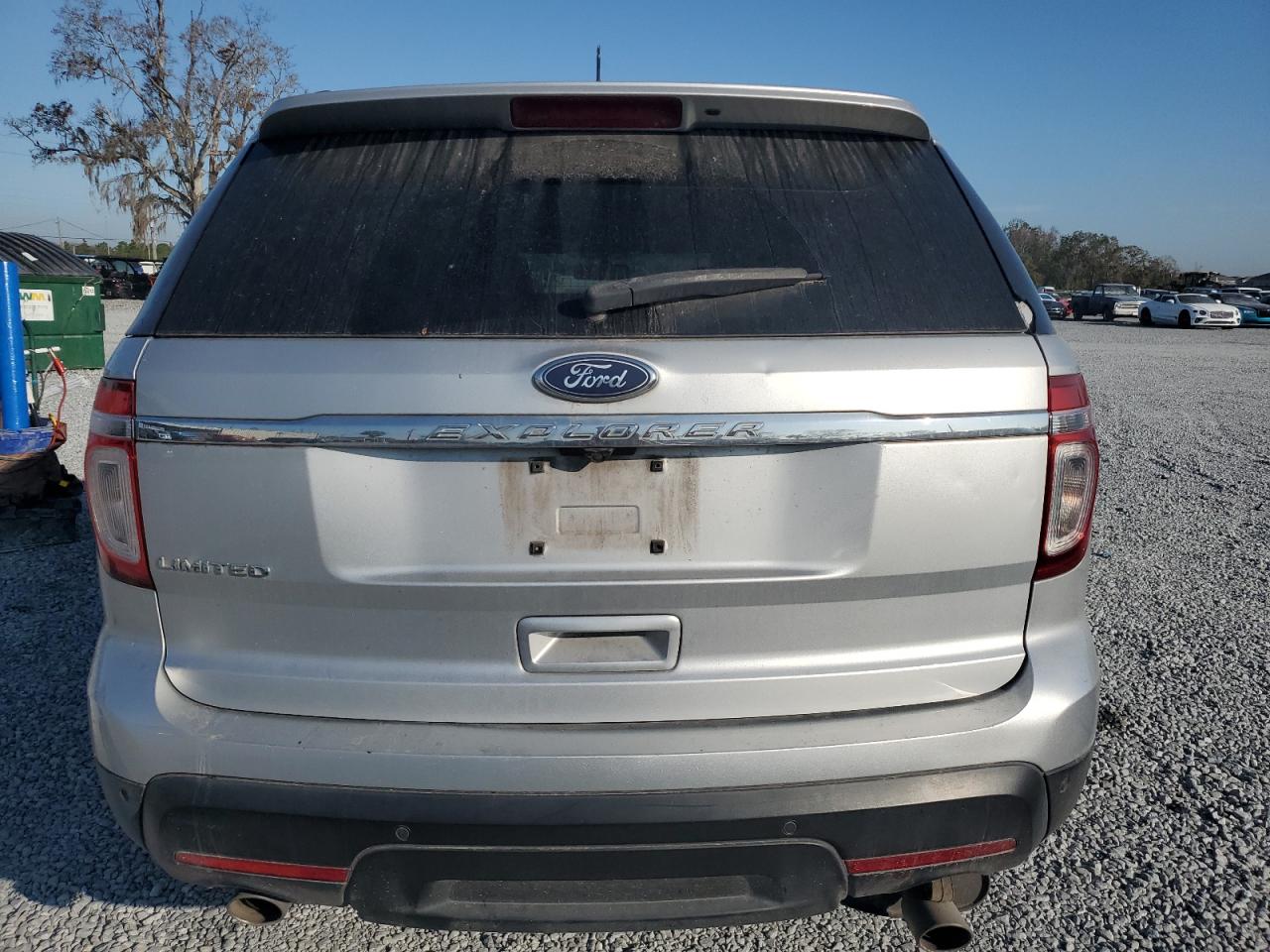 2012 Ford Explorer - Image 6