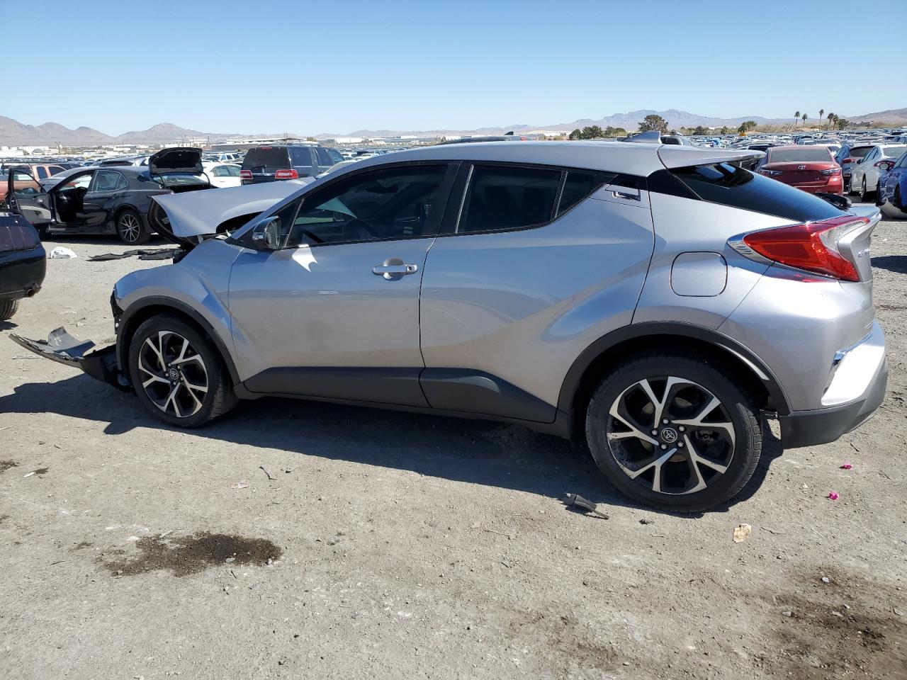 2018 Toyota C-HR - Image 2