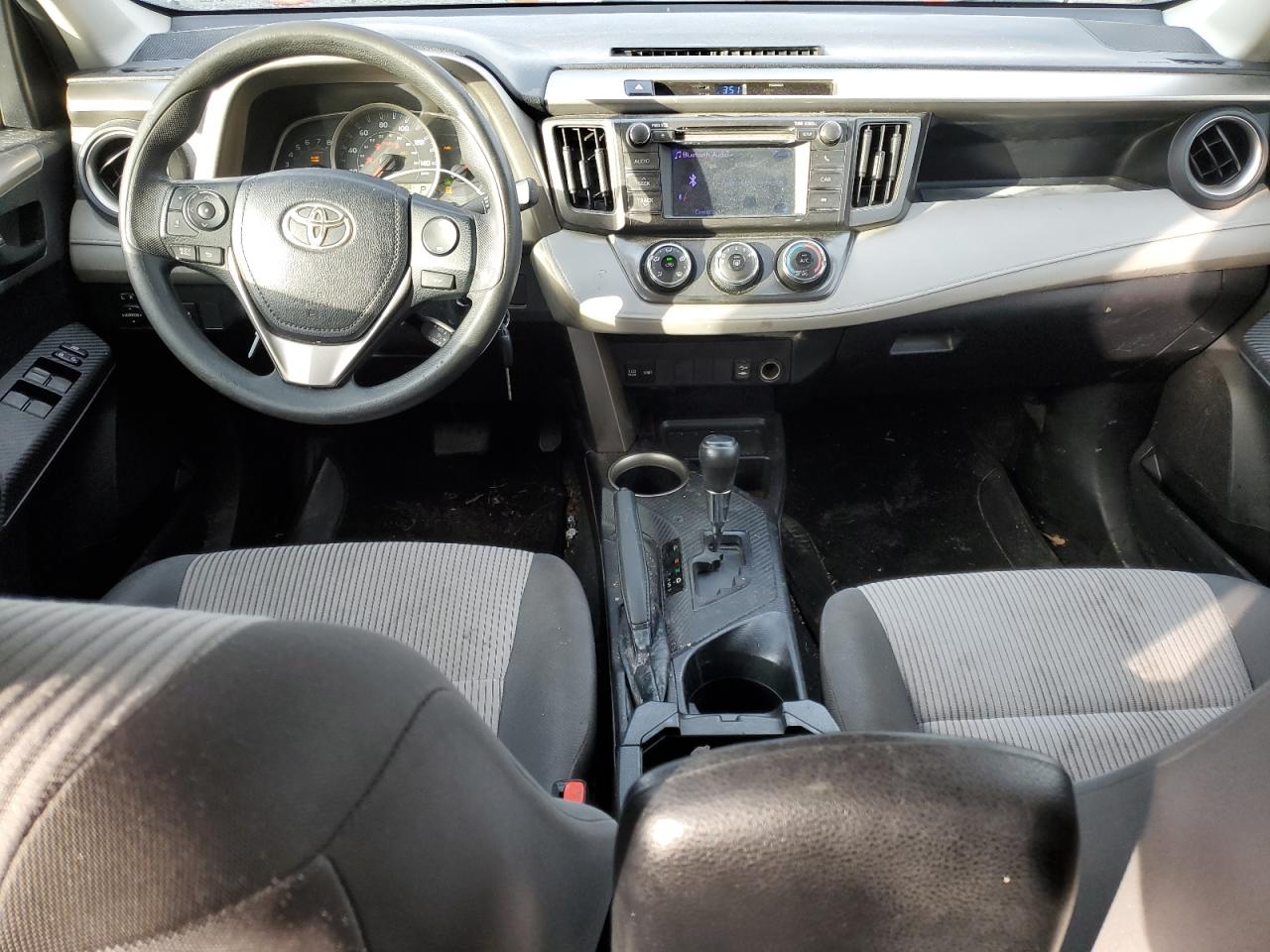 2013 Toyota RAV 4 - Image 8